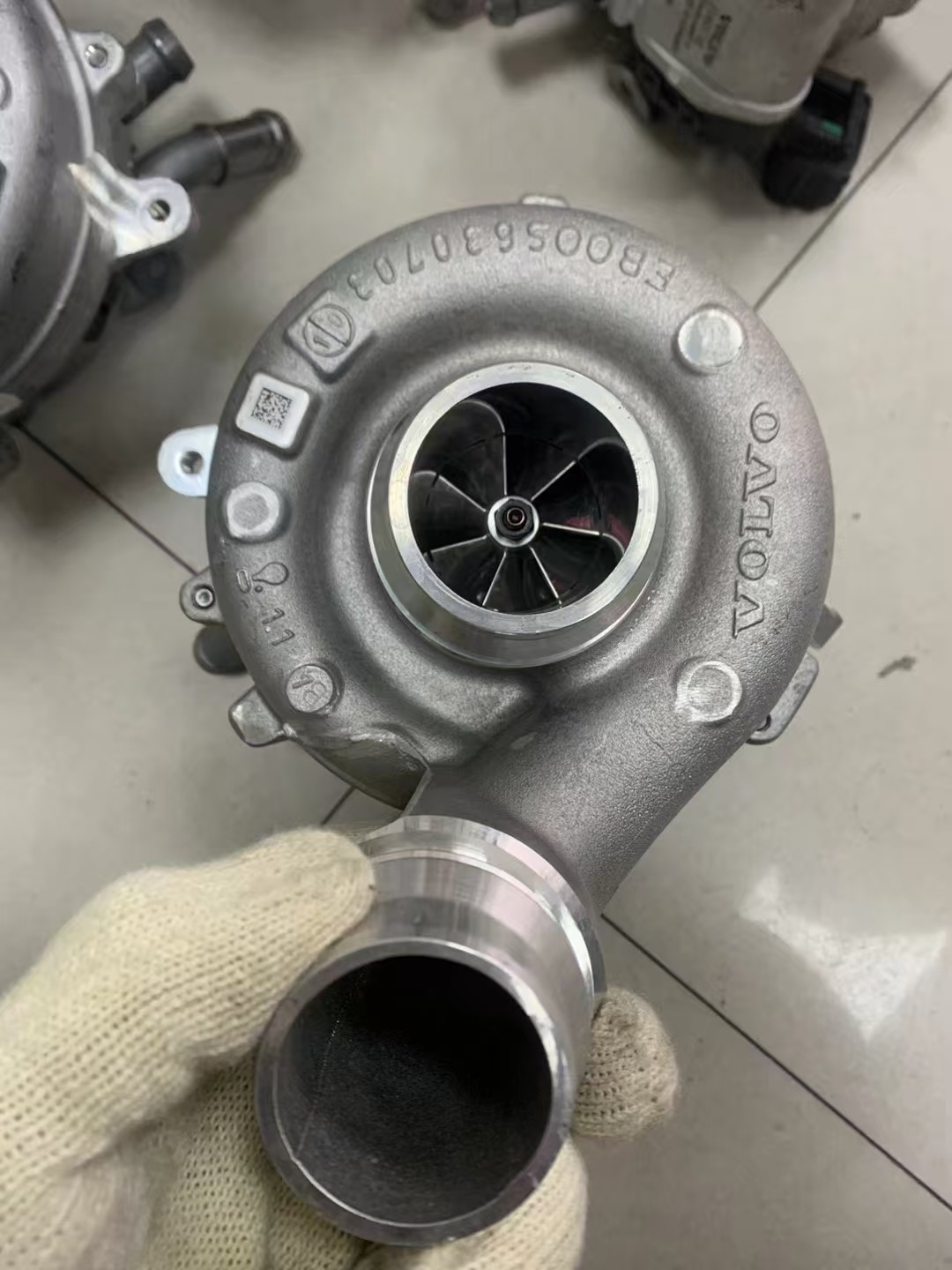 32140099/31493446/36011639/32397482 Volvo 2.0T electronic turbo ...